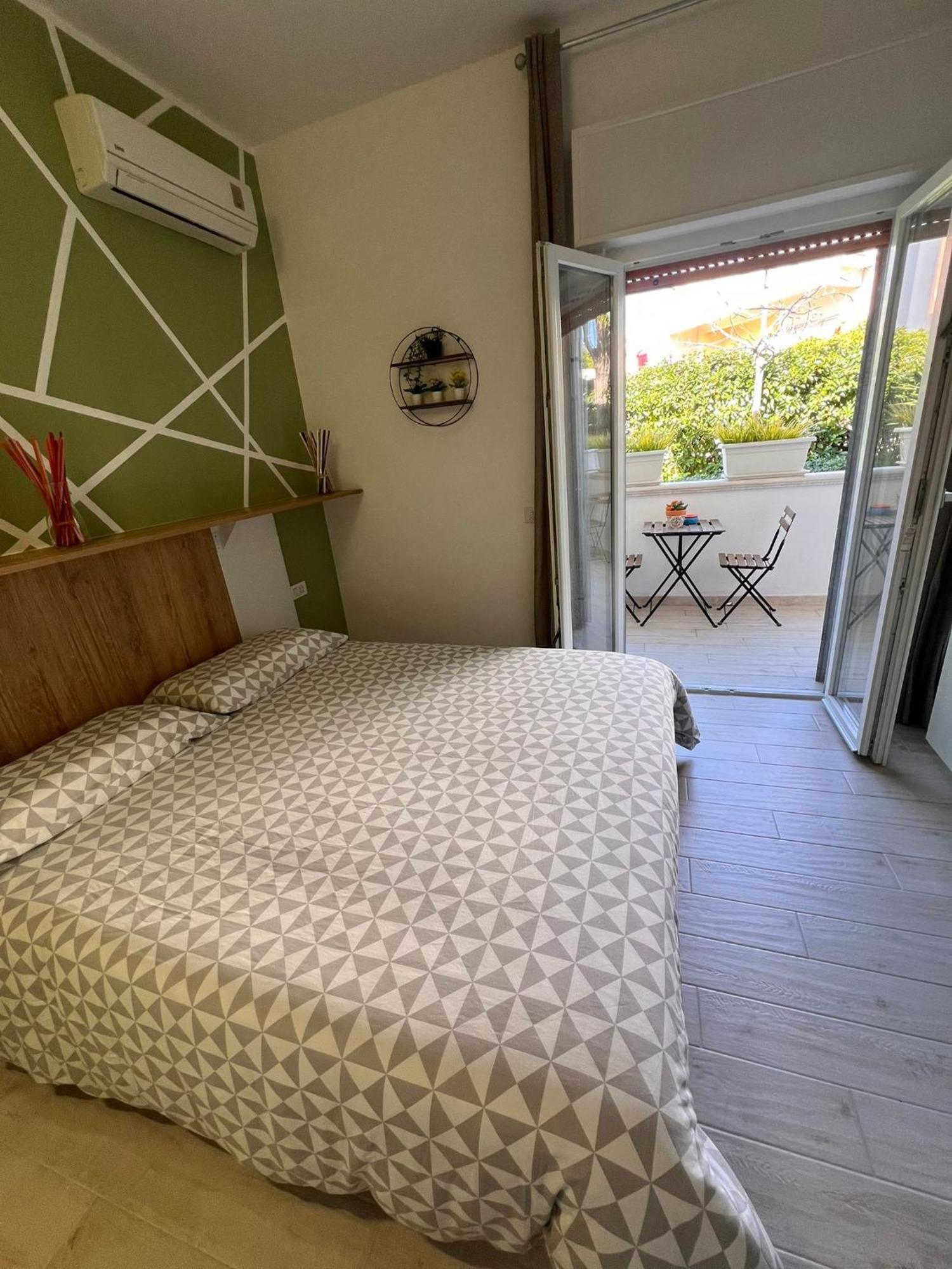 L'Alba Sullo Jonio Bed & Breakfast Taranto Exterior photo